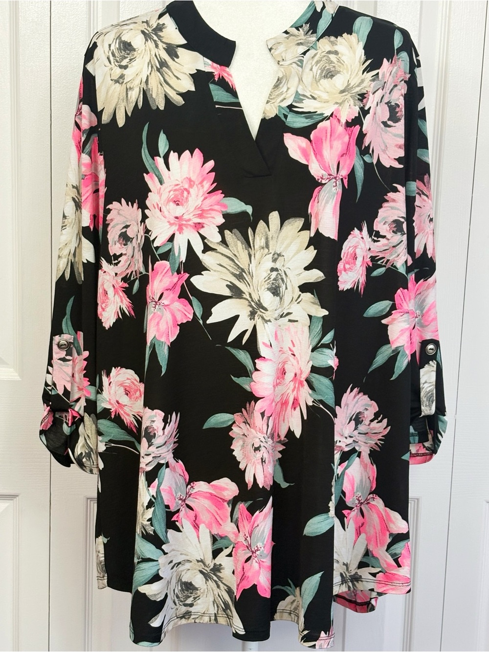 Dear Scarlett Black Multi Floral Print V-Neck 3/4 Sleeve A-Line Top 2X